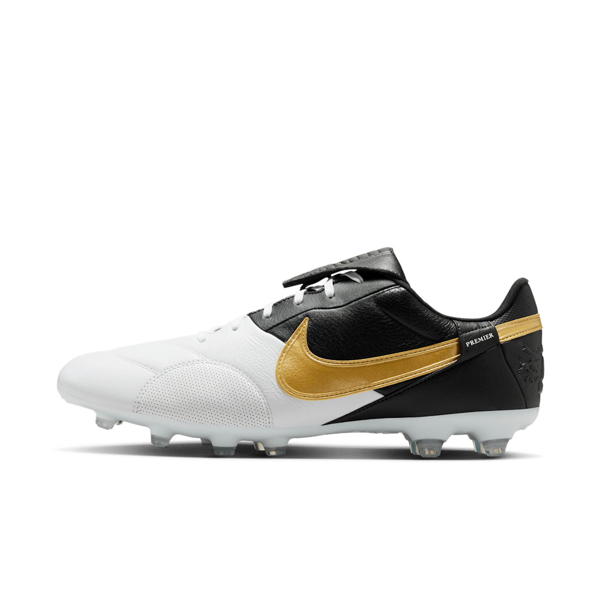 Nike スパイクシューズ ホワイト/グリーン/ブラック NIKE ナイキ トータル90 シュート Ⅱ TF(ホワイト×ブラック